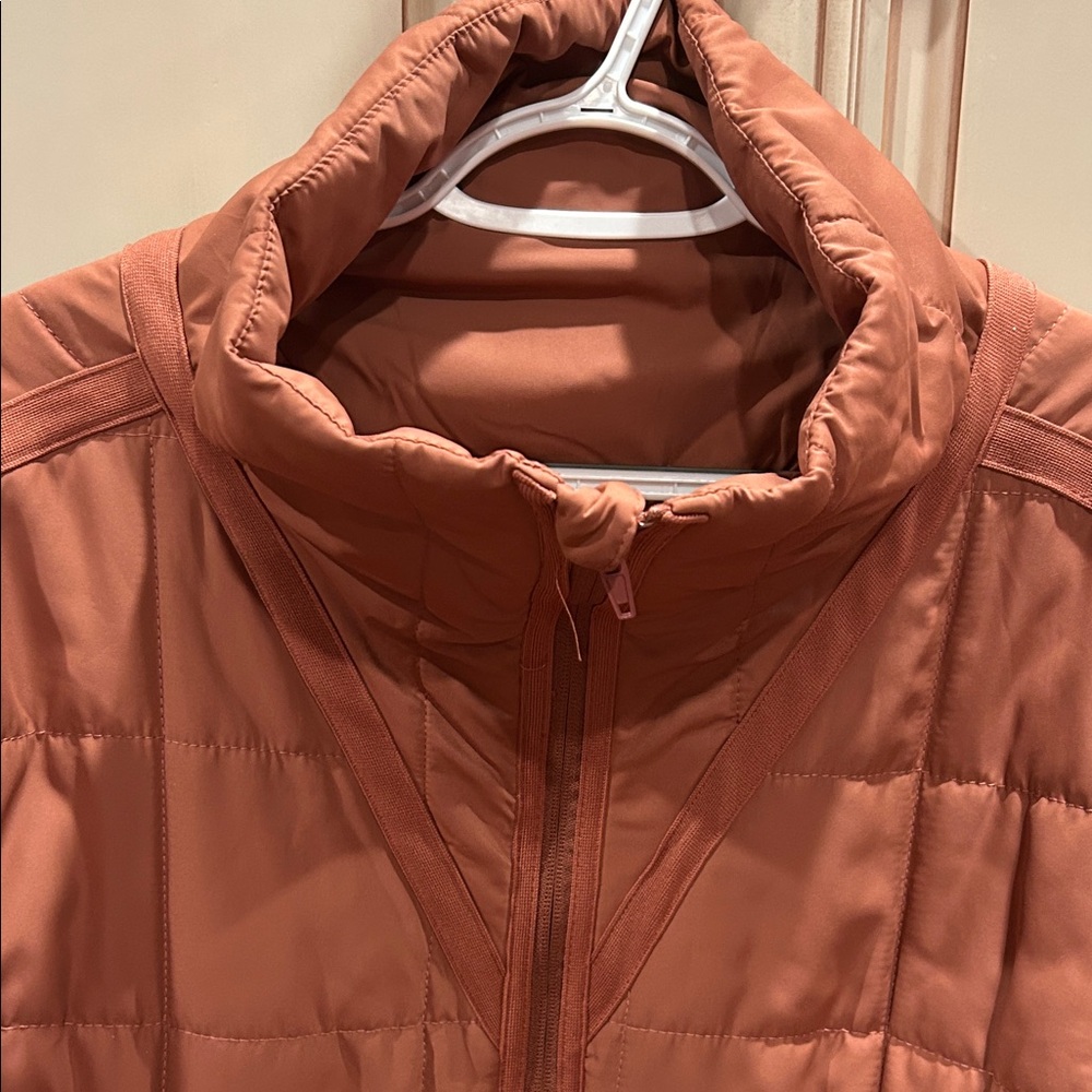 Women's Rust Padded Jacket - Picture 3 of 9